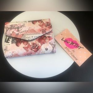 Luv Betsey by Betsey Johnson wallet LBCash butterfly flower mixed word design